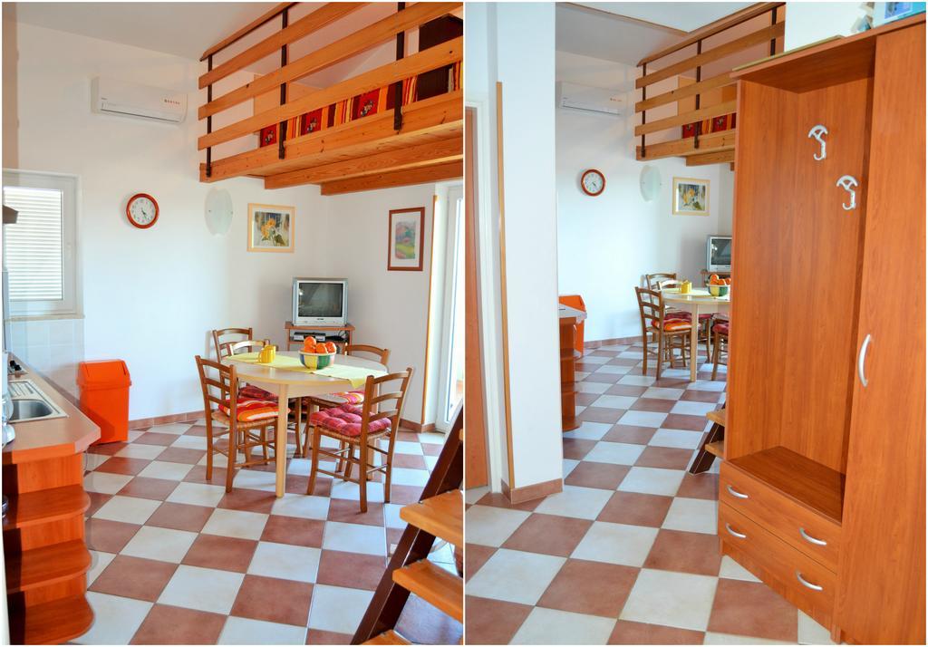 Apartments Green Village Премантура Стая снимка