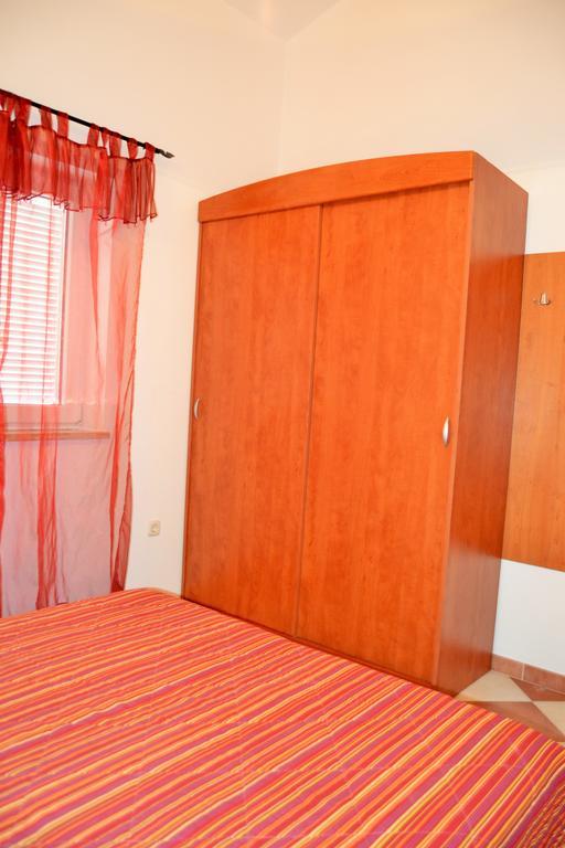 Apartments Green Village Премантура Стая снимка
